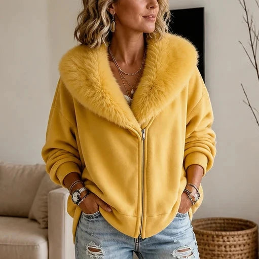 Olivelle – Olive Velvet Faux-Fur Collar Zip-Up Jacket