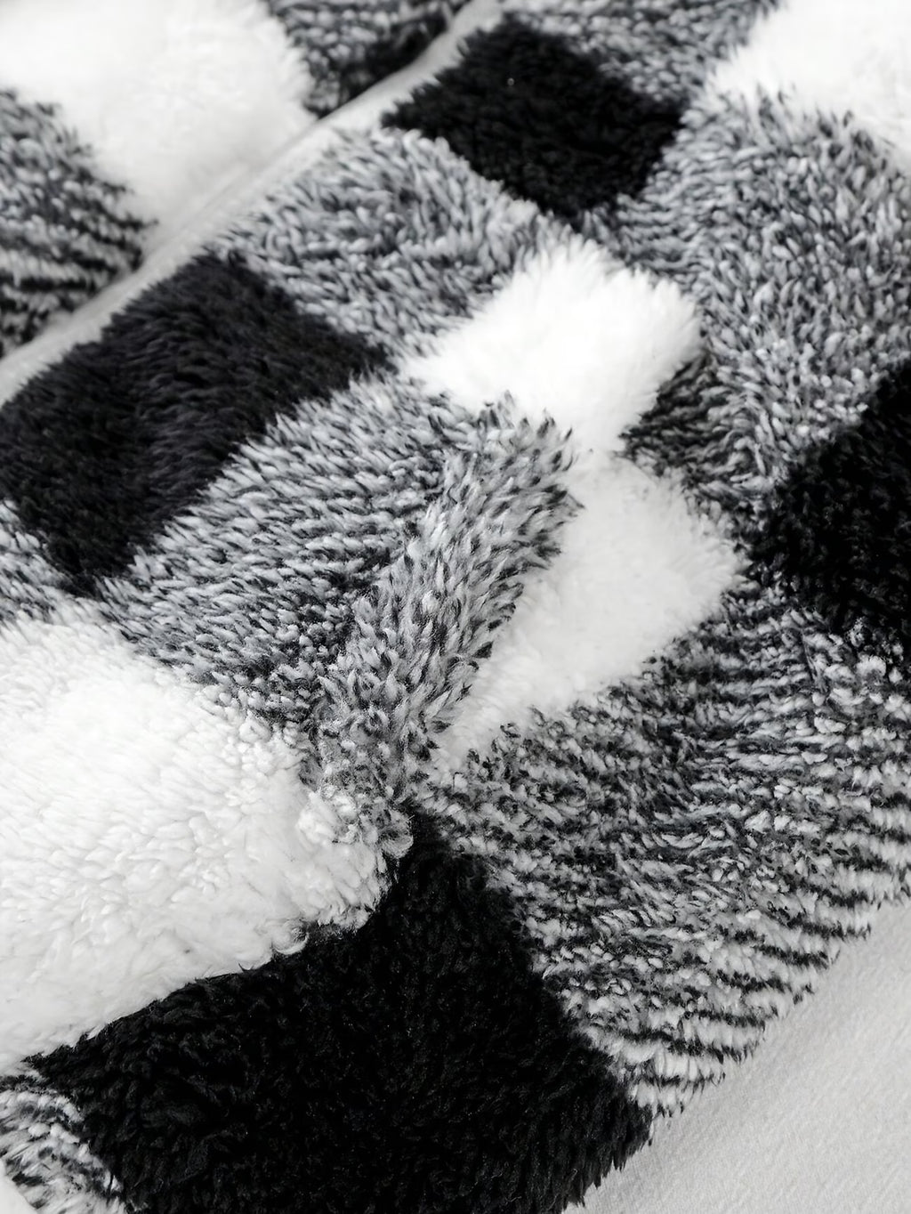 Women's Faux Shearling Relaxed Fit Hooded Jacket