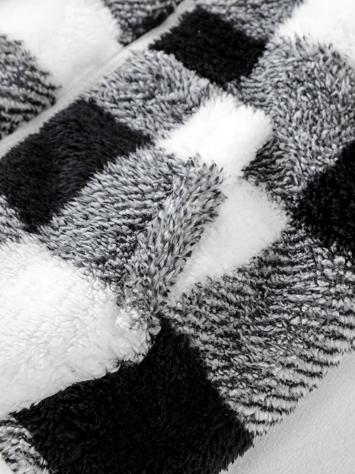 Women's Faux Shearling Relaxed Fit Hooded Jacket